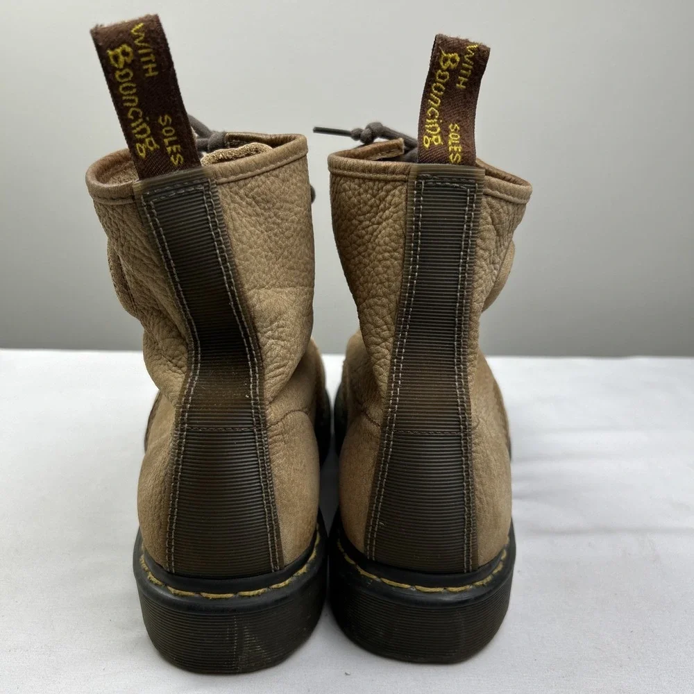 Dr Doc Martens RONNIE Nubuck Boot 8-Hole Air Cushion Sole Mens US 12 Beige